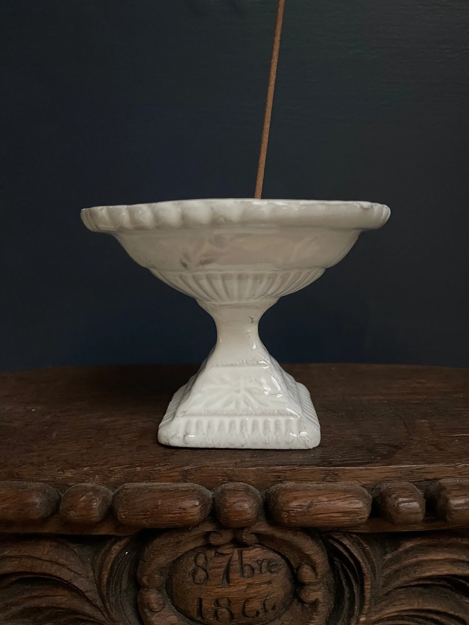 Astier de Villatte 'Csar Cesar' Incense Holder