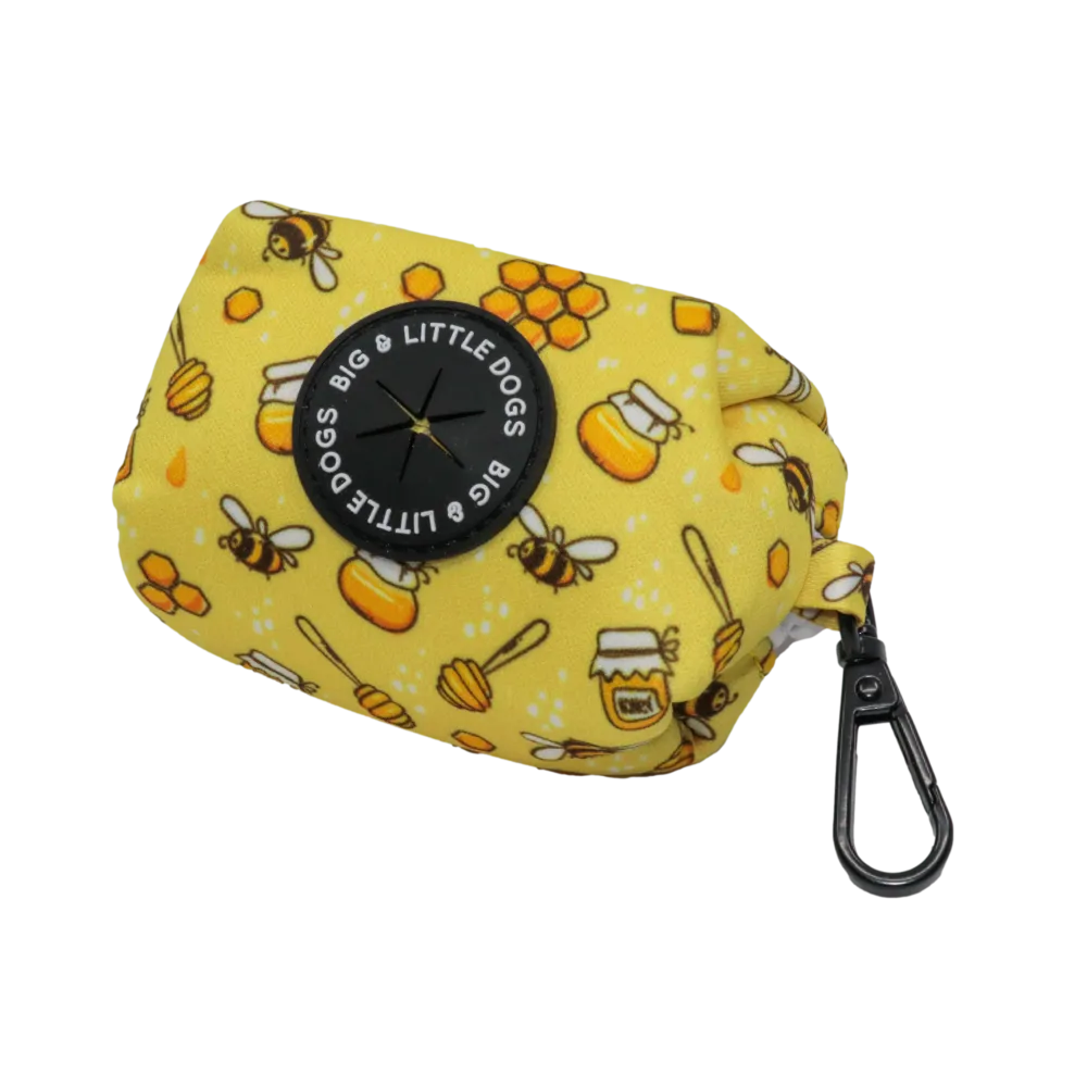 Big & Little Dogs Poop Bag Holder: Bee-Hiving