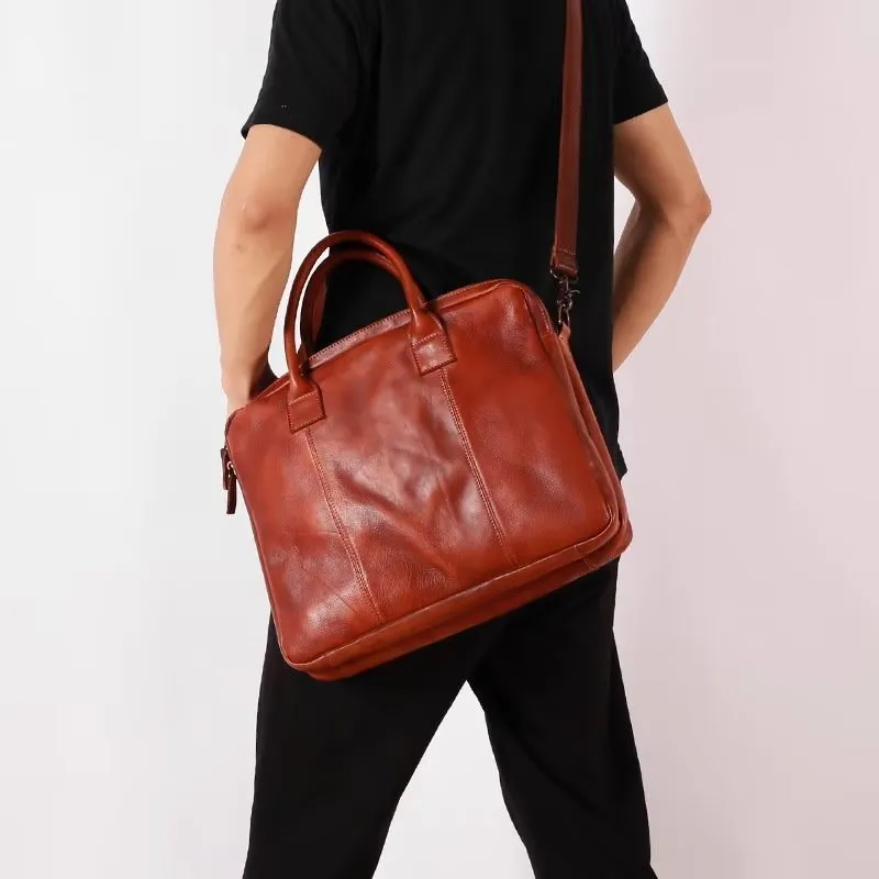LeatherLuxe Men's Elegant Travel Bag