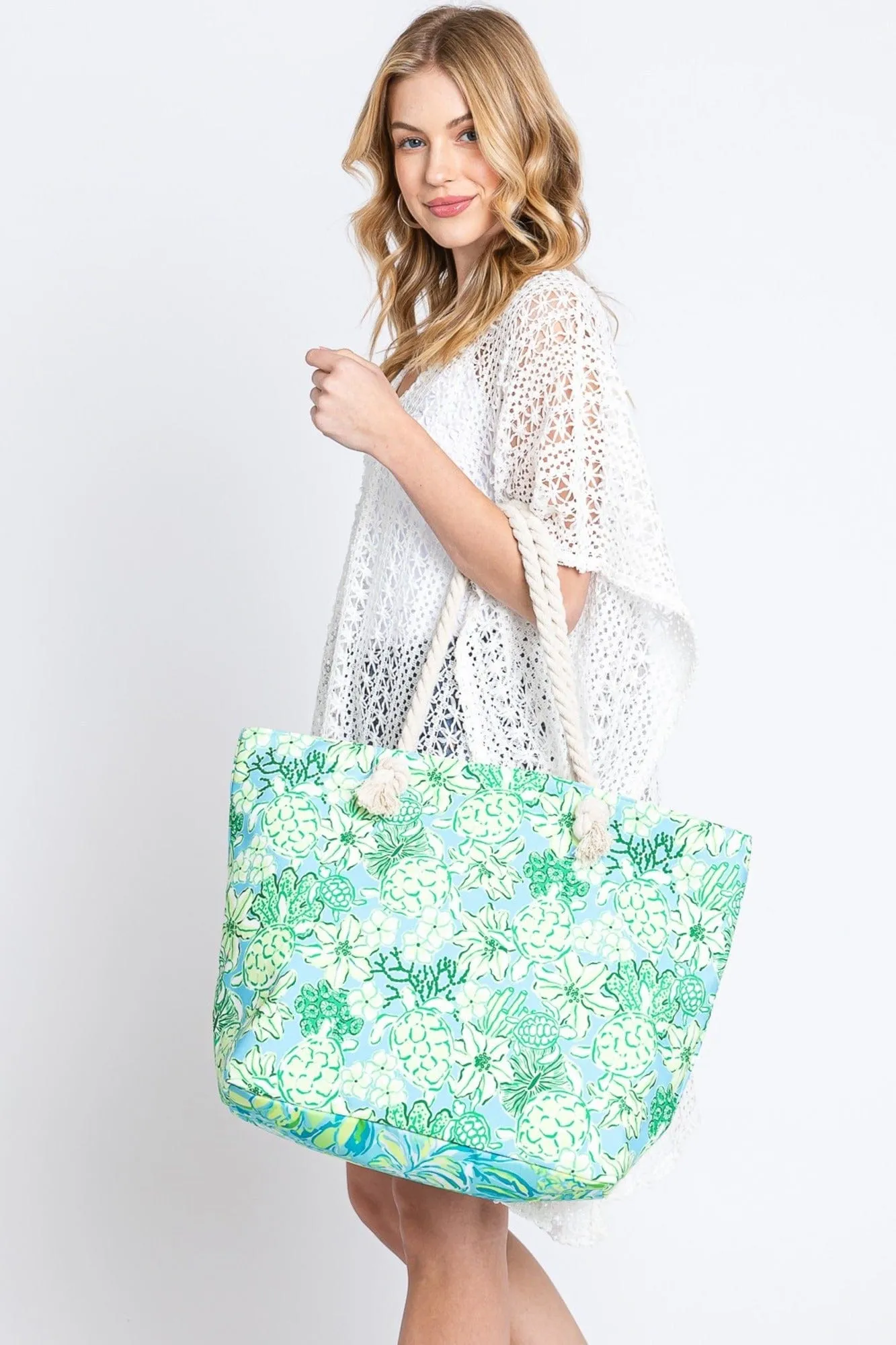 MB0223 Hand Drawn Turtle Print Beach Tote Bag