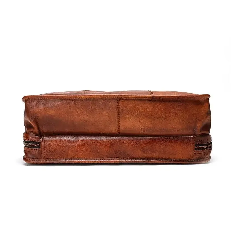 RetroLuxe Cowhide Travel Tote: Elegant Luxury Handbag