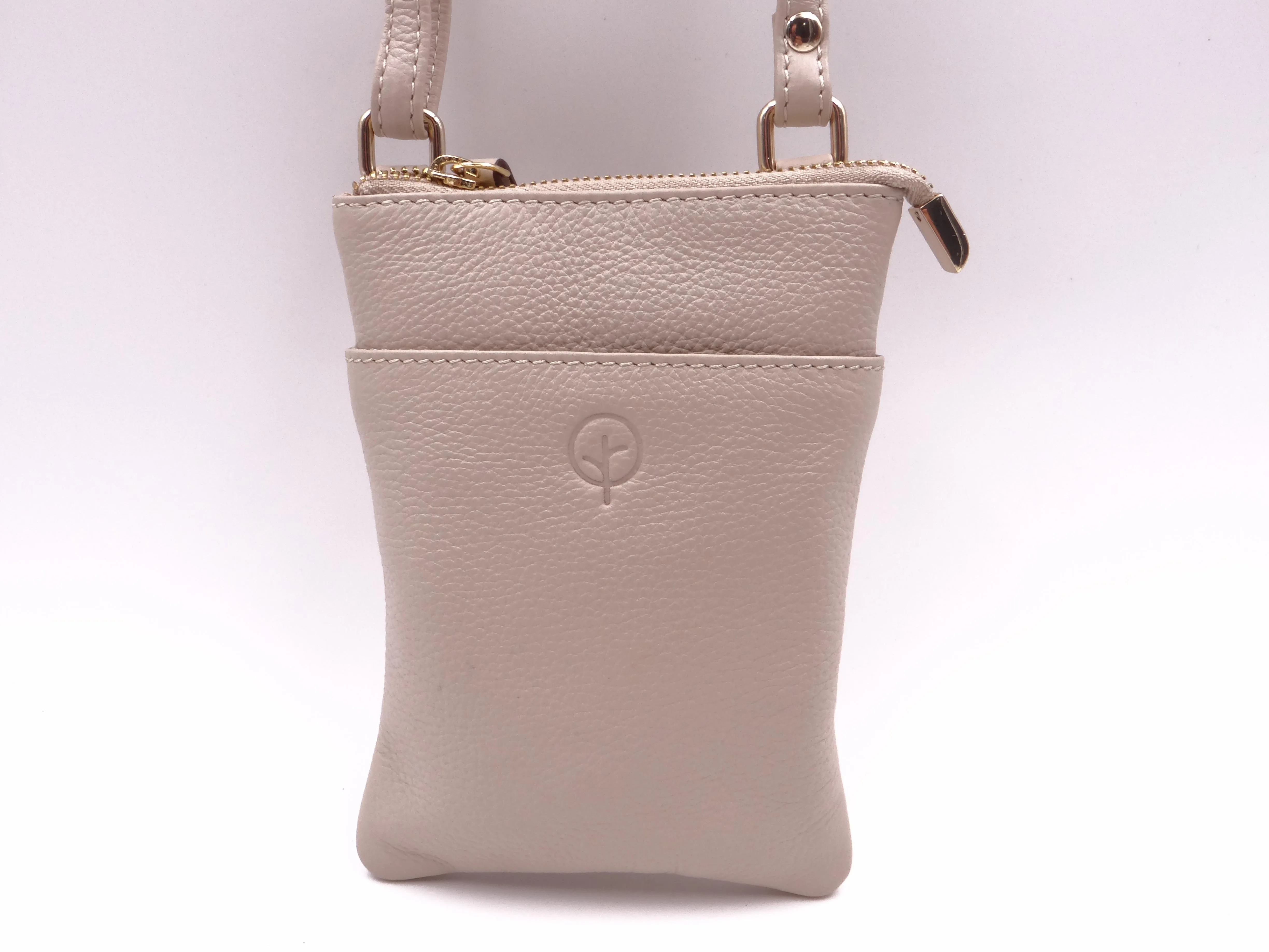 Second Nature ST57 Front Pocket Pouch Bag